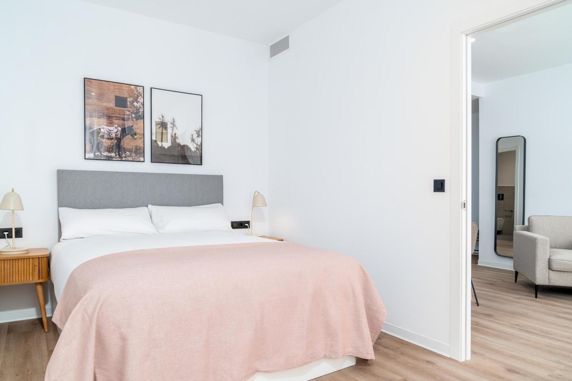 Limehome Valencia Carrer D'Antonio Ferrandis Zewnętrze zdjęcie